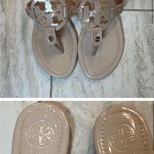 sandals Tory Burch size 8